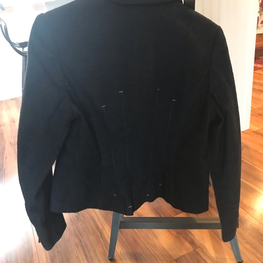 Jacket - Picture 2 of 3